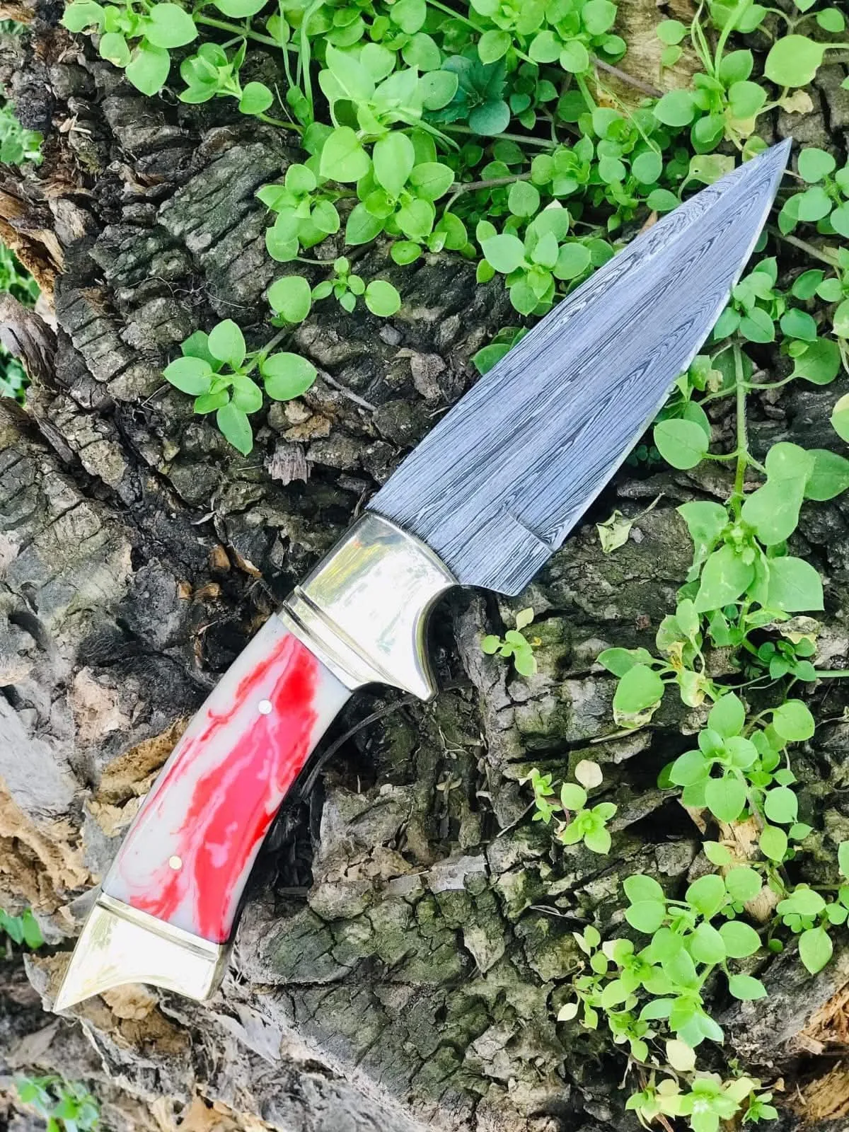 Royal Crimson Damascus skinner